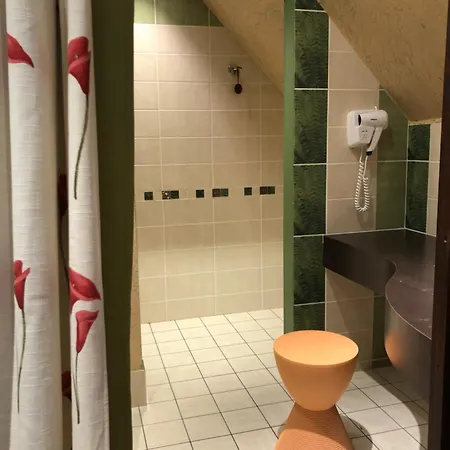 Chez Mask Brocante Bed and Breakfast